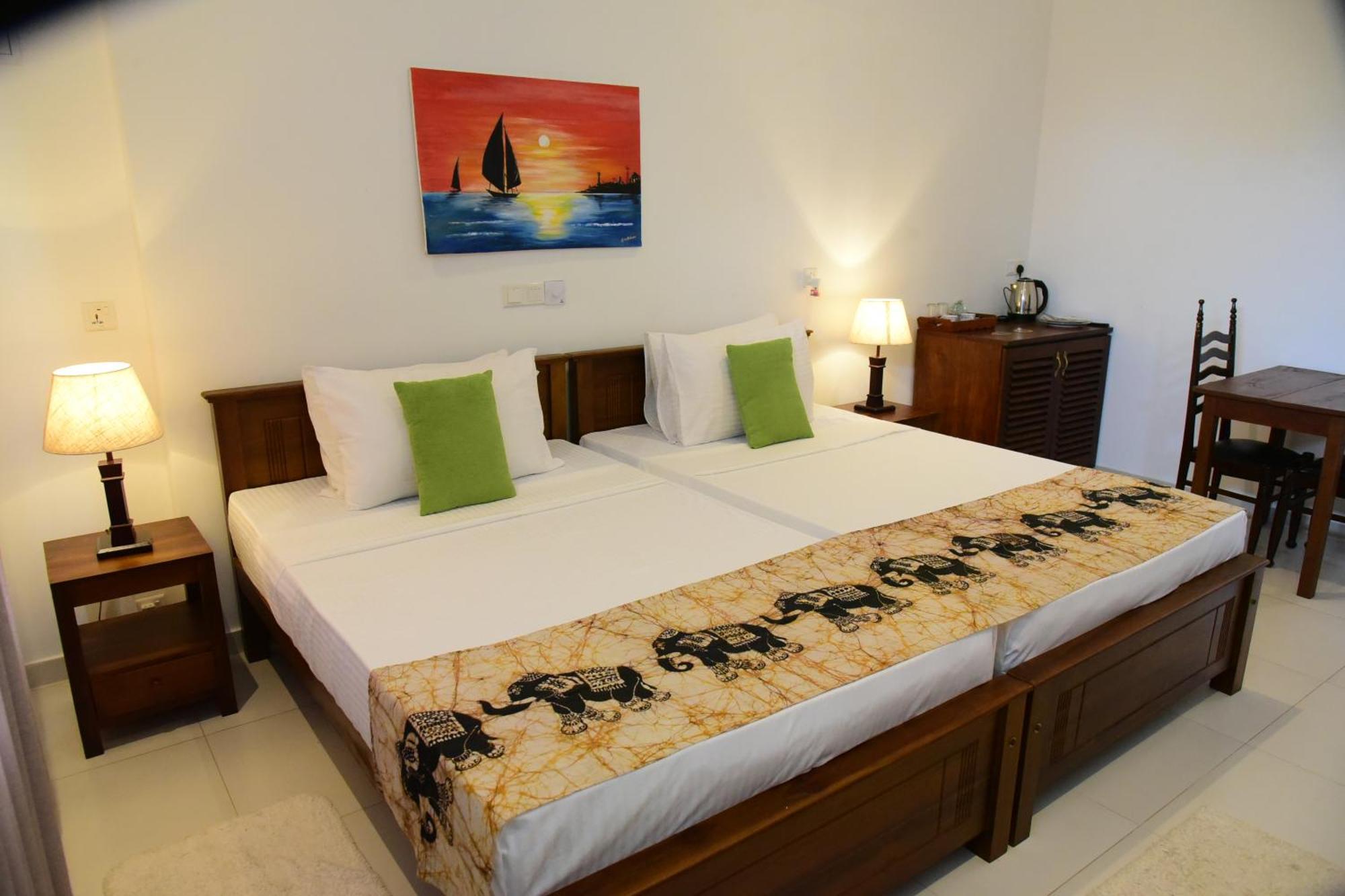 Tranquil Hotel Hikkaduwa Eksteriør billede